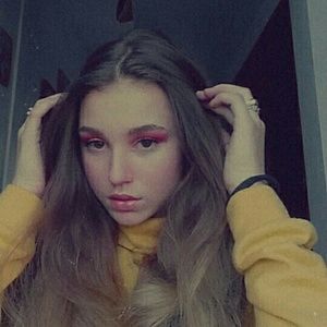 Meet your Posher, Michaela